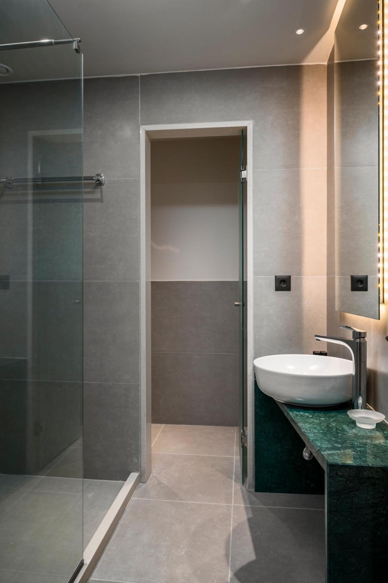 Loadstar Rooms & Suites Kontokali Luaran gambar