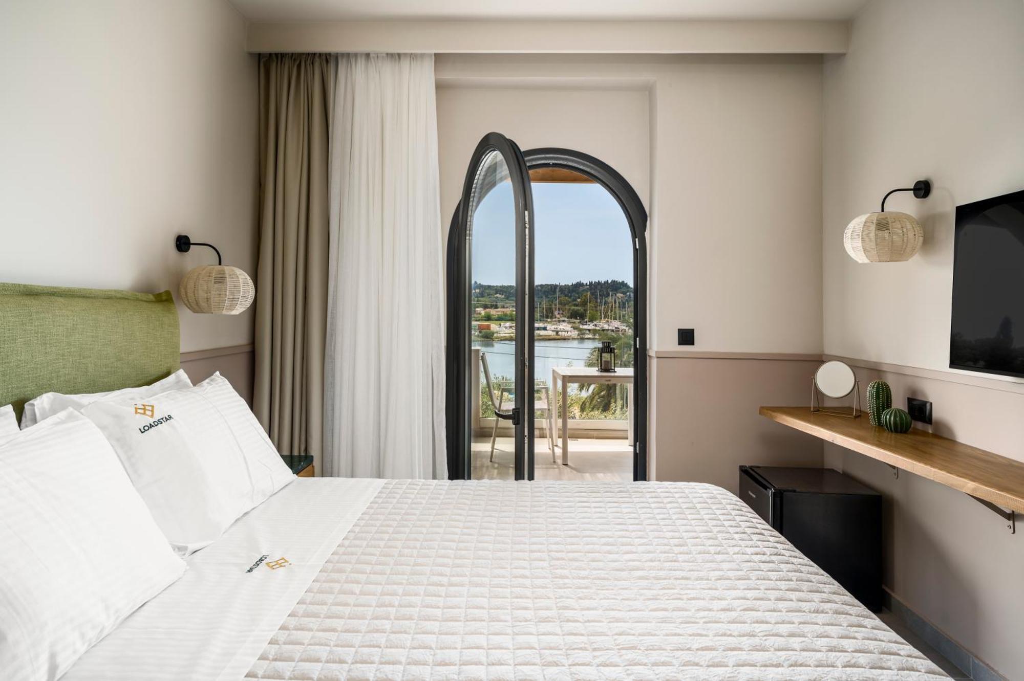 Loadstar Rooms & Suites Kontokali Luaran gambar